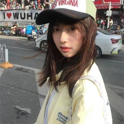 抓着彩虹的男人